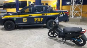 Ciclomotor recuperado pela PRF