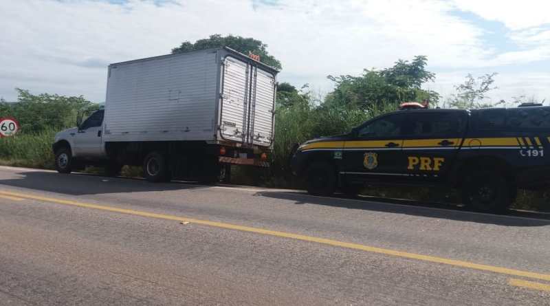 ford f4000 recuperado pela polícia