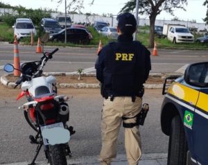 Motocicleta NXR roubada em natal PRF